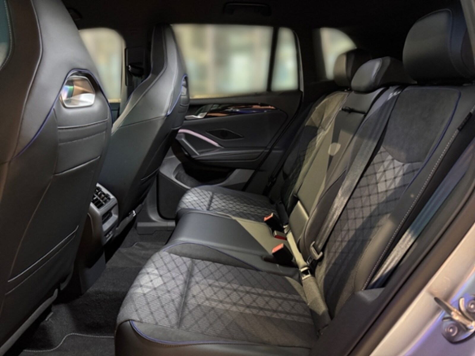 Volkswagen Tiguan – Bild 13