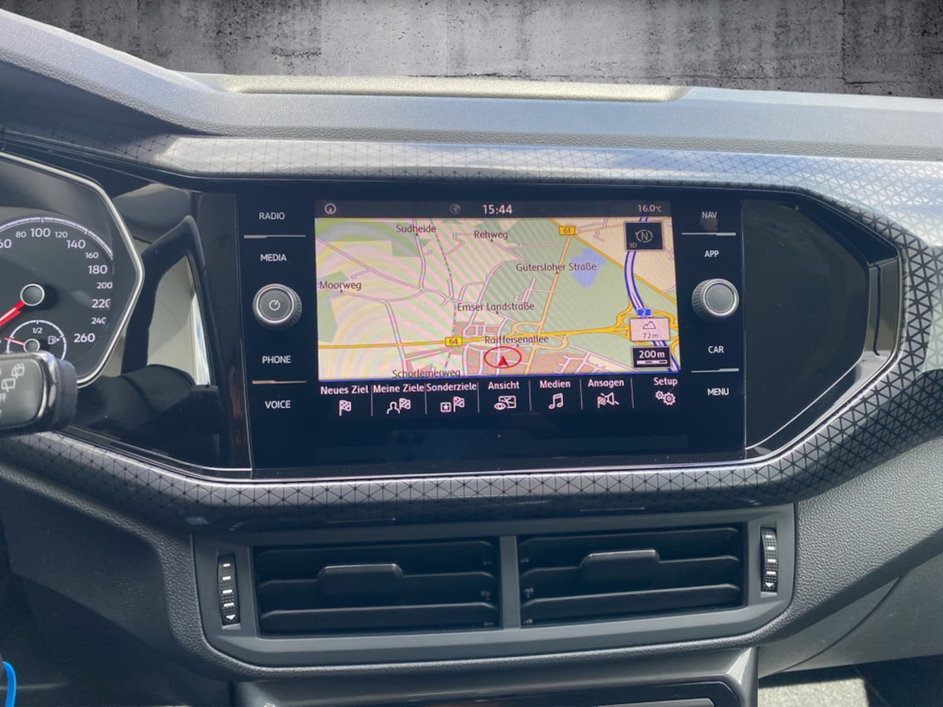 Volkswagen T-Cross Style