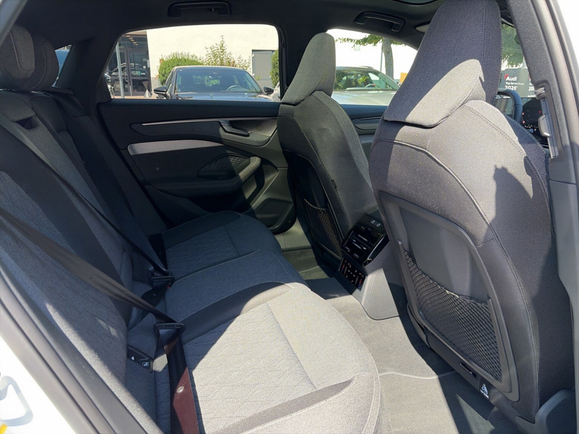 Audi A6 Limousine edition one
