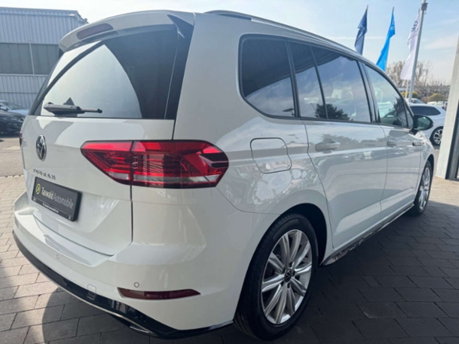 Volkswagen Touran – Bild 6