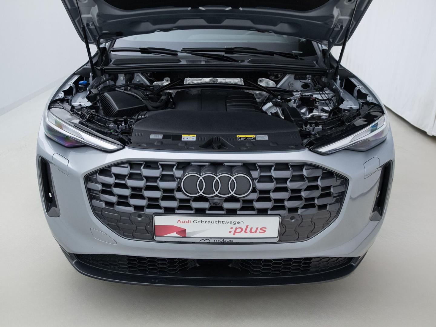 Bild über Audi Q5 Sportback TDI quattro 150 kW S tronic - für weitere Informationen kontaktieren Sie den Audi Partner
