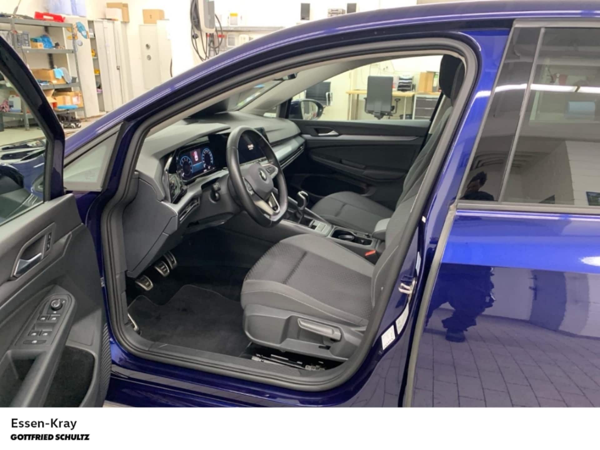 Volkswagen Golf Active
