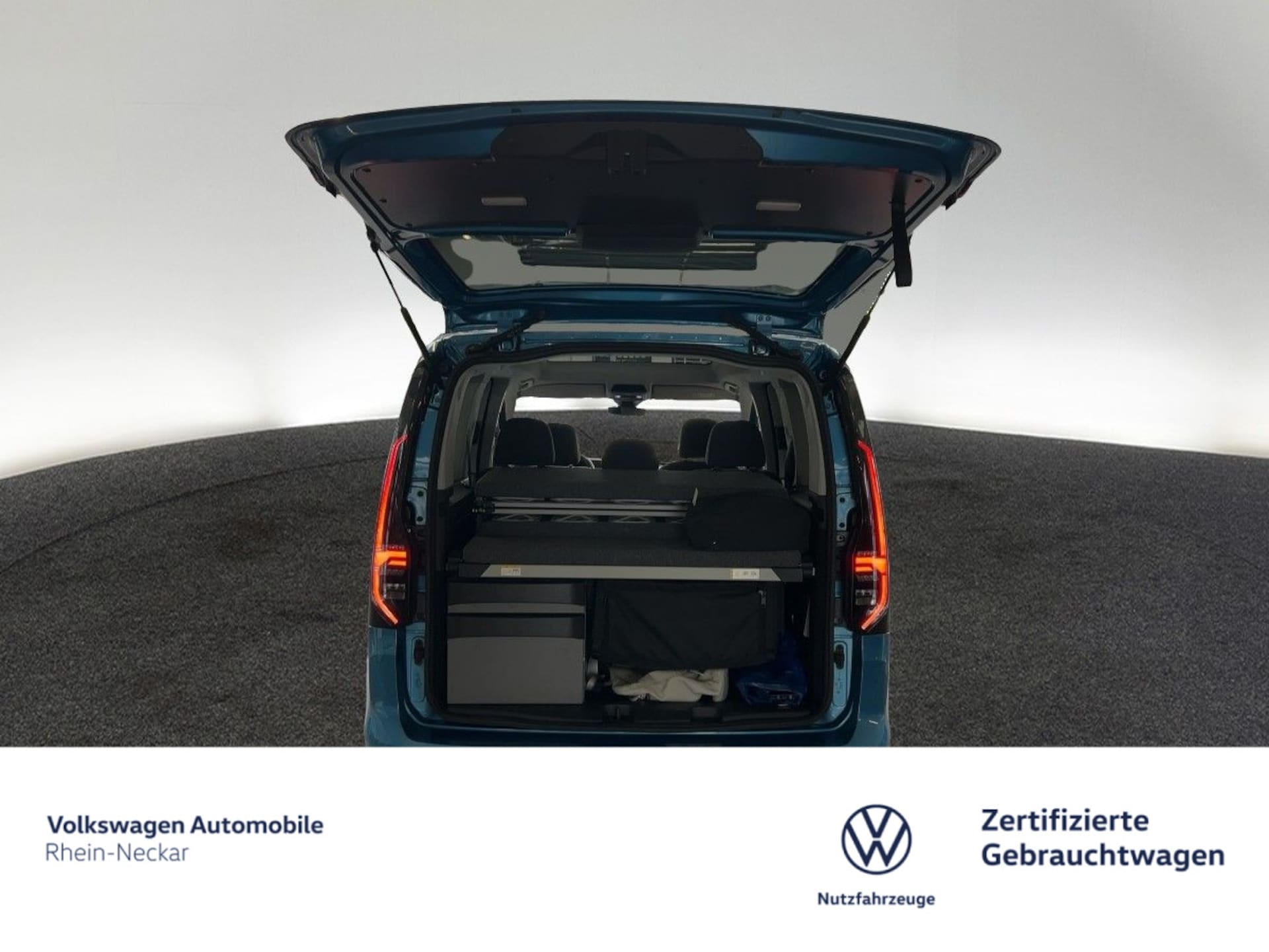 Volkswagen Caddy California