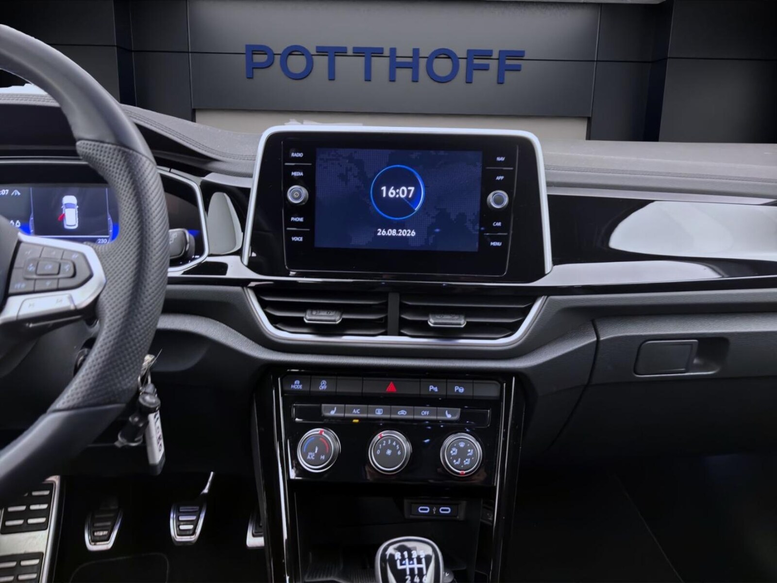 Volkswagen T-Roc – Bild 15