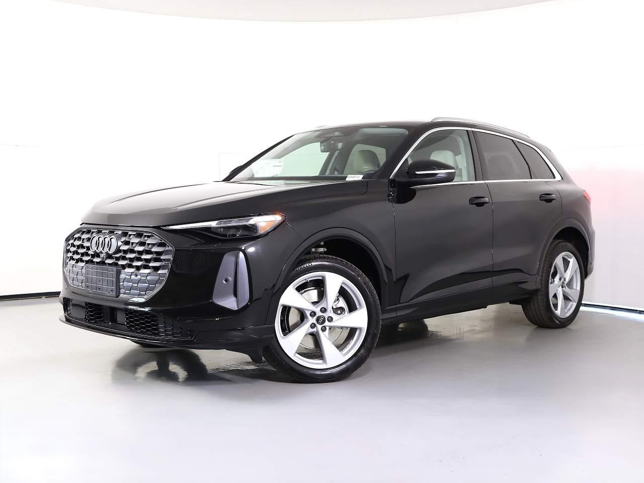 2026 Audi Q5 Premium Plus quattro's photo