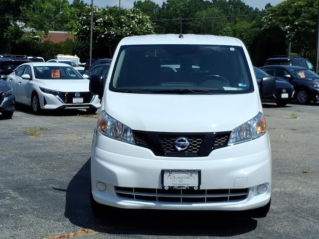 2021 Nissan