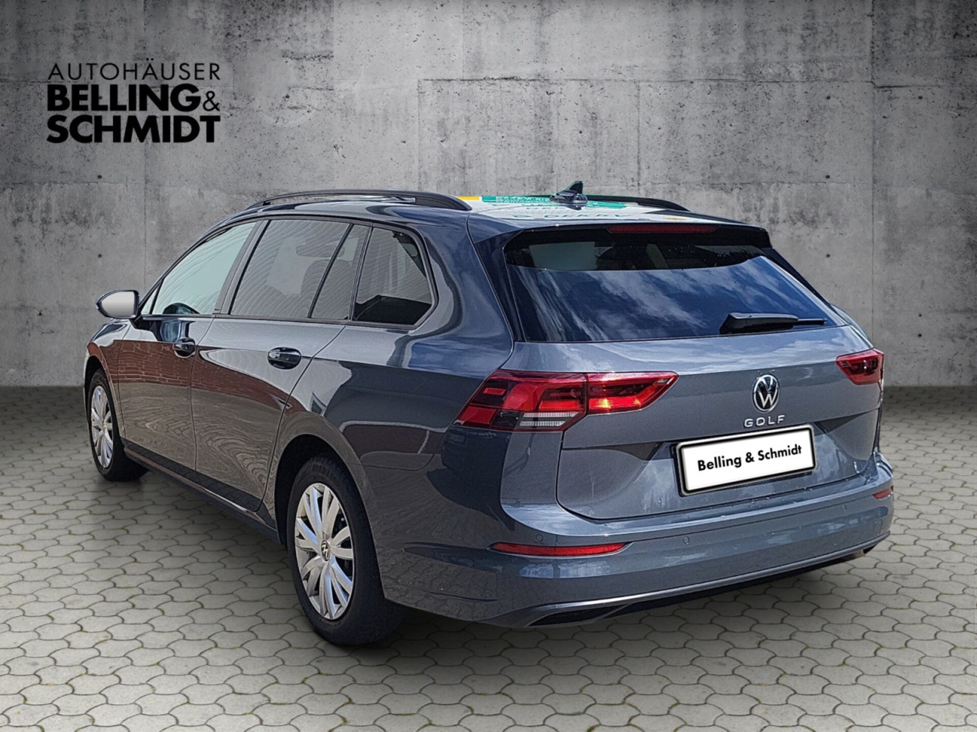 Volkswagen Golf Variant Life