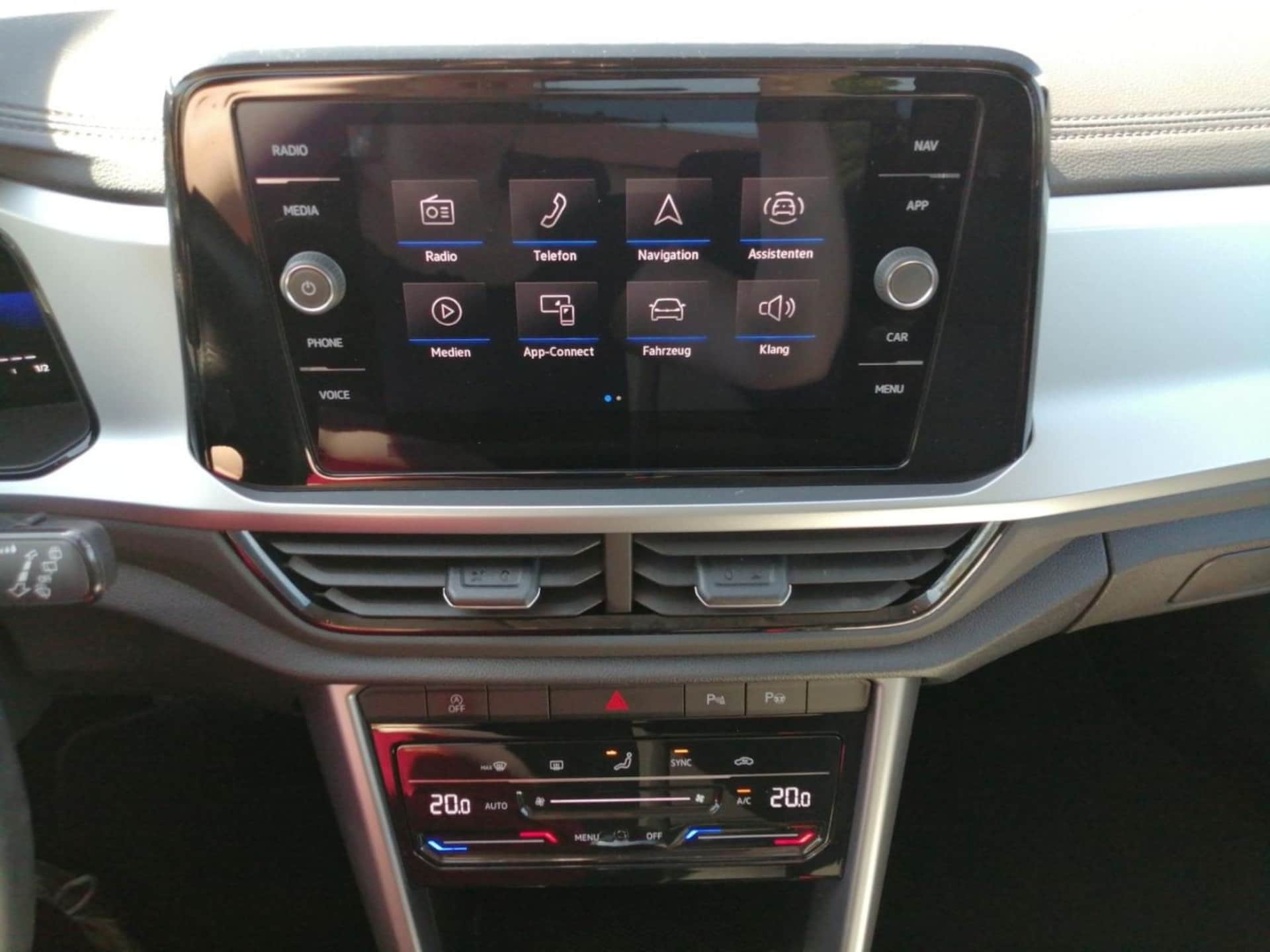 Volkswagen T-Roc Life