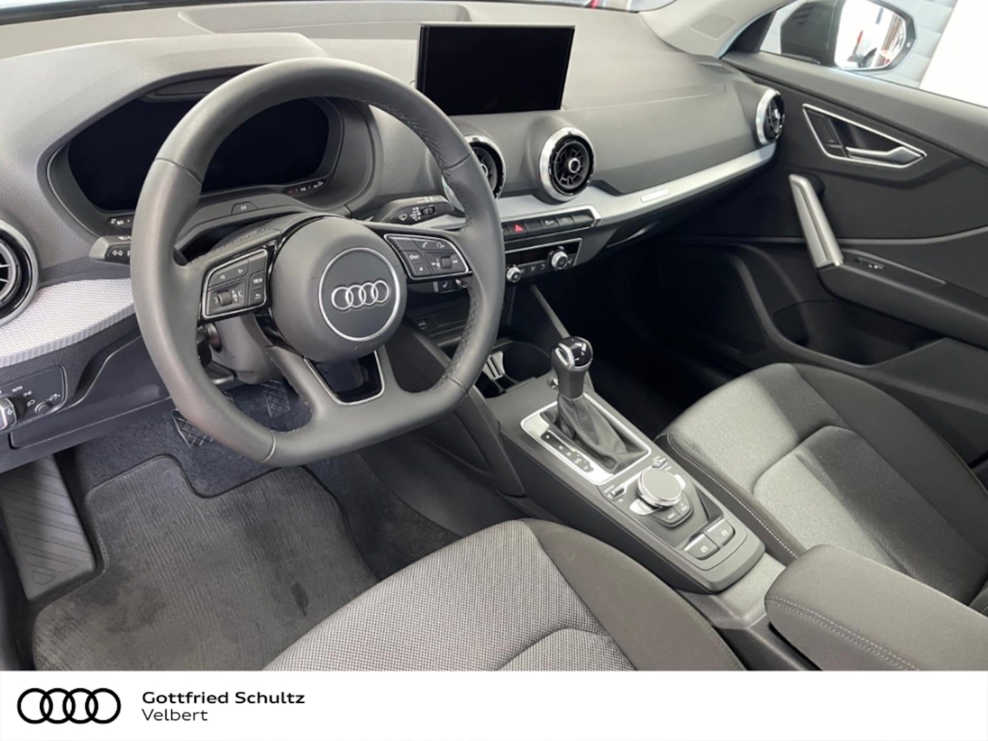 Audi Q2 S line