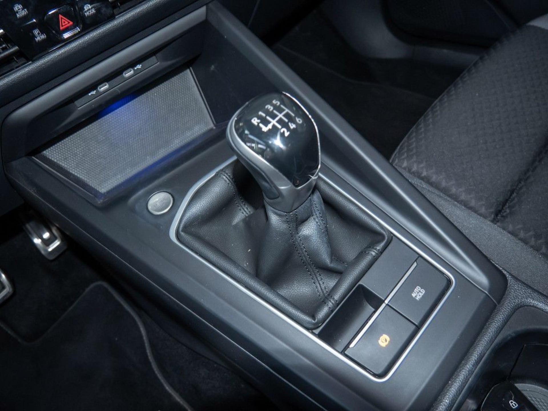 Volkswagen Golf Active