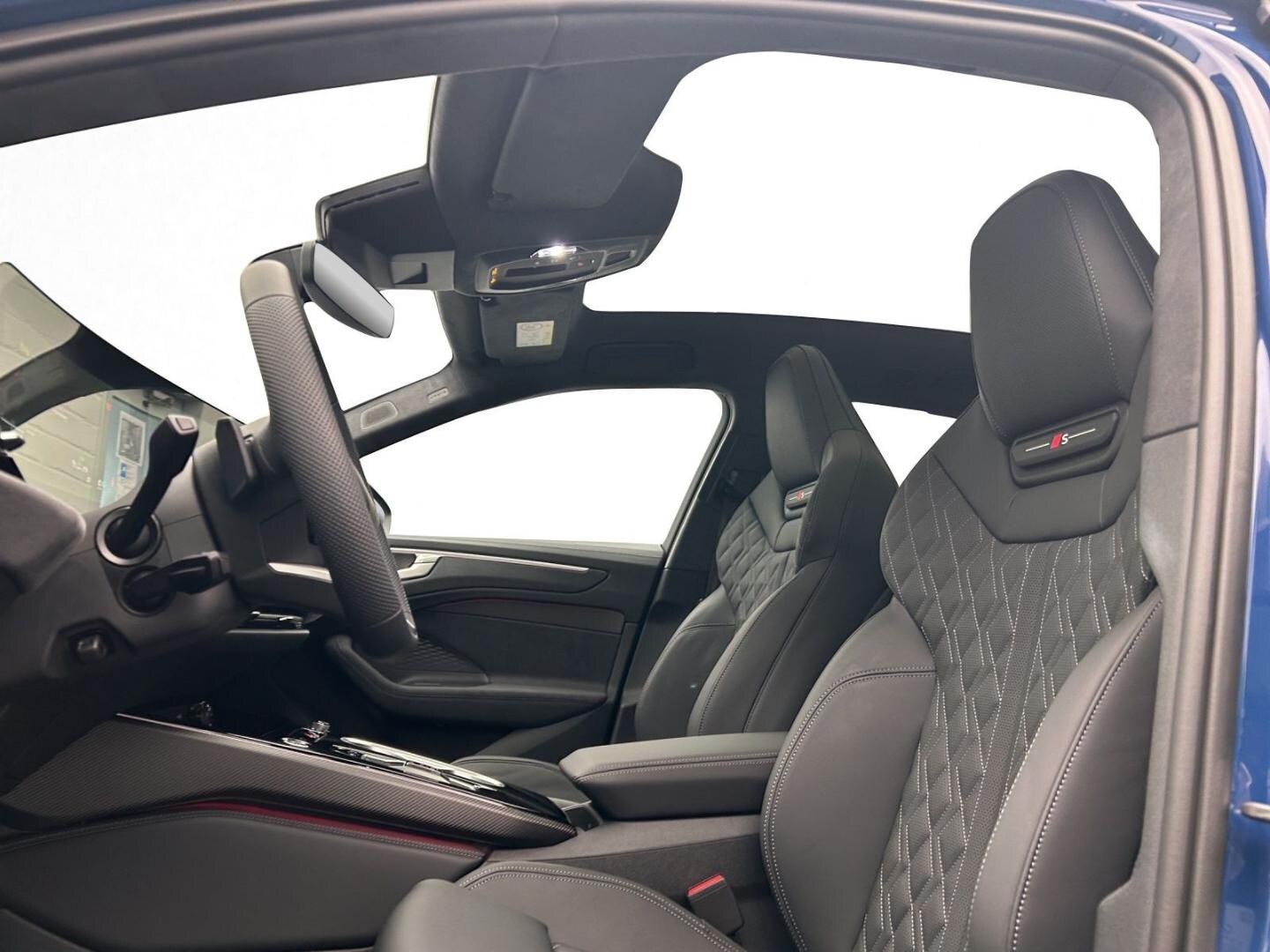 Bild über Audi A6 Avant TDI quattro 150 kW S tronic - für weitere Informationen kontaktieren Sie den Audi Partner