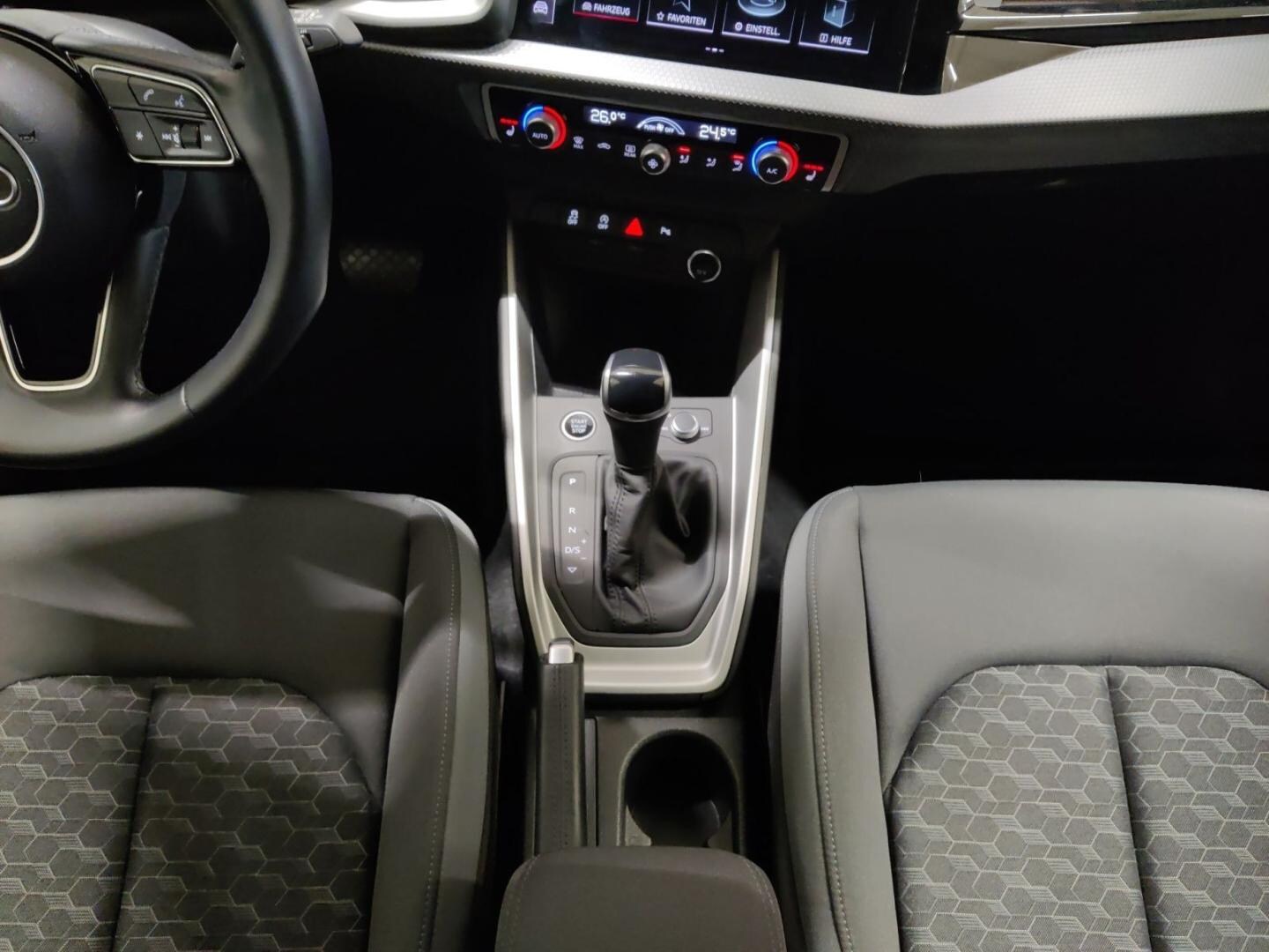 Bild über Audi A1 allstreet 35 TFSI S tronic - für weitere Informationen kontaktieren Sie den Audi Partner