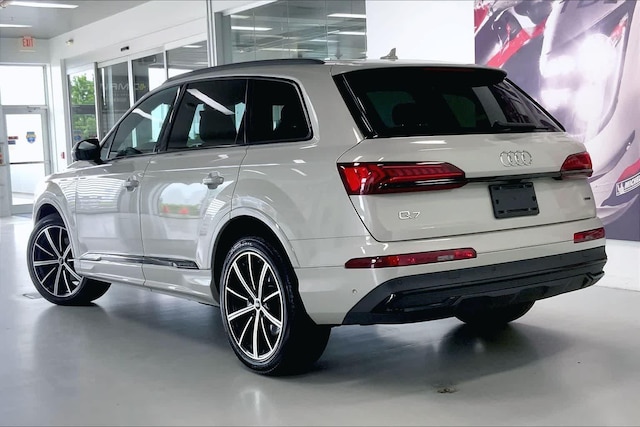 2023 Audi Q7