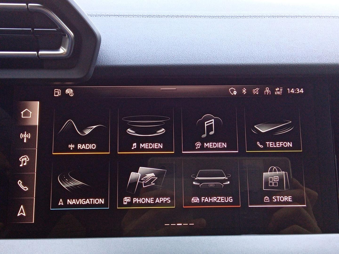 Bild über Audi A3 Sportback TFSI quattro S tronic - für weitere Informationen kontaktieren Sie den Audi Partner
