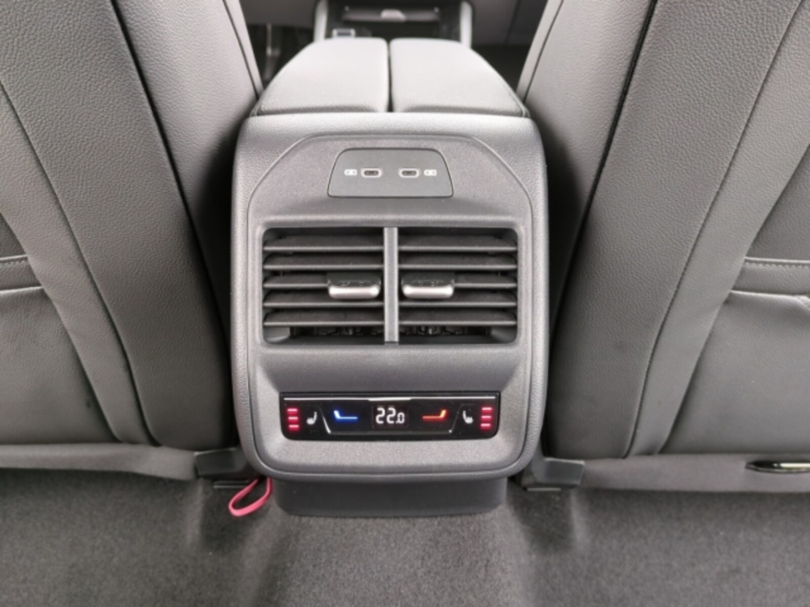 Škoda Superb Combi – Bild 10
