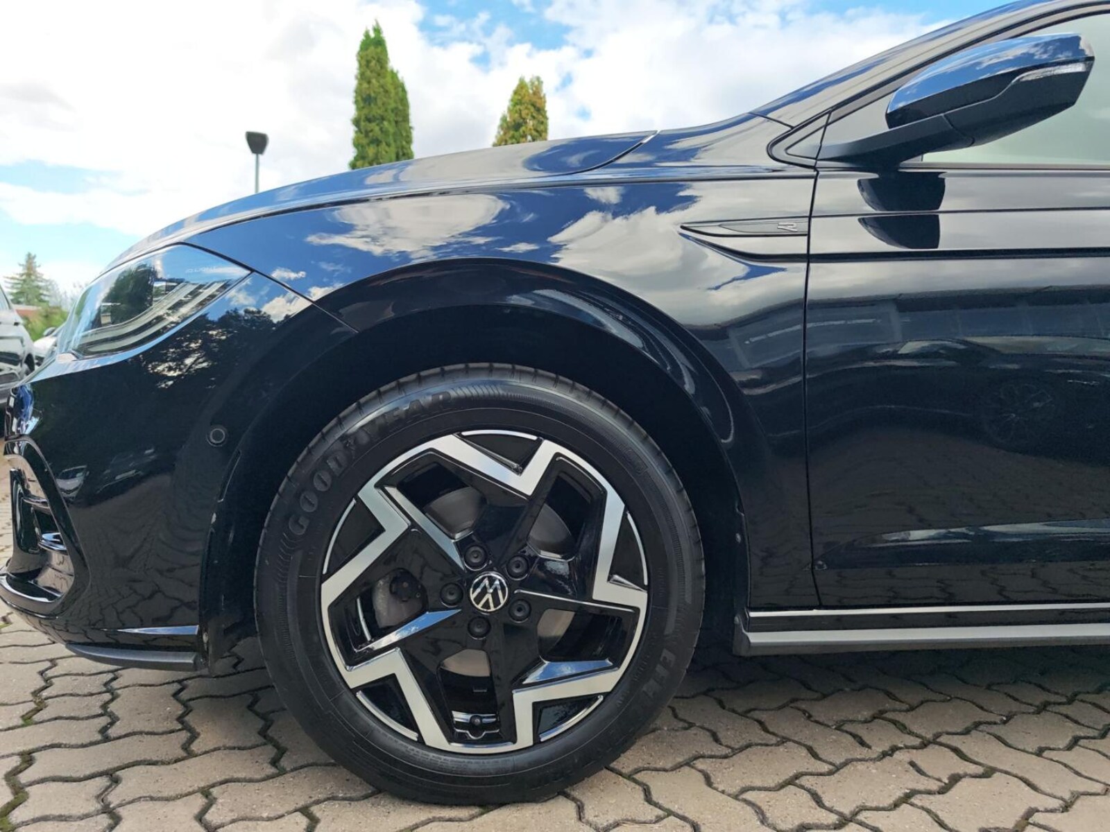 Volkswagen Polo – Bild 2