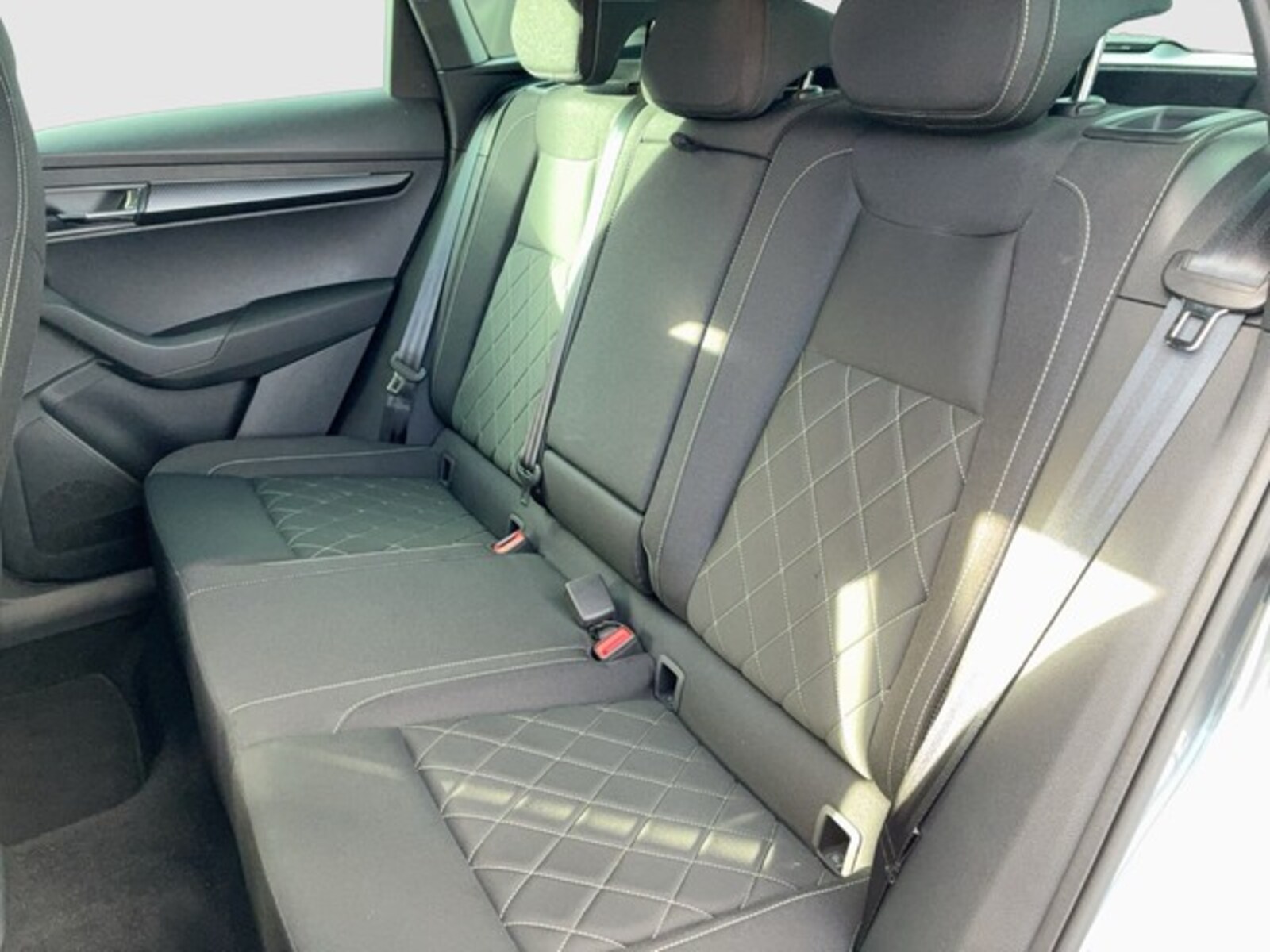 Škoda Karoq – Bild 11