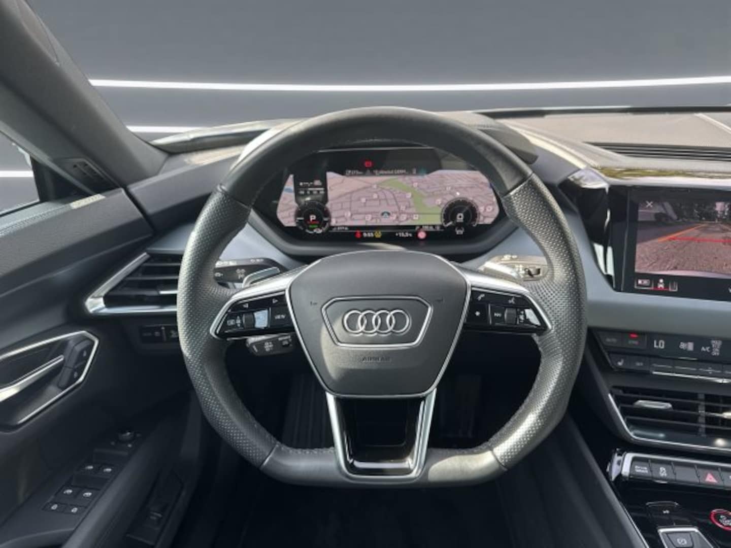 Bild über Audi e-tron GT e-tron quattro - für weitere Informationen kontaktieren Sie den Audi Partner