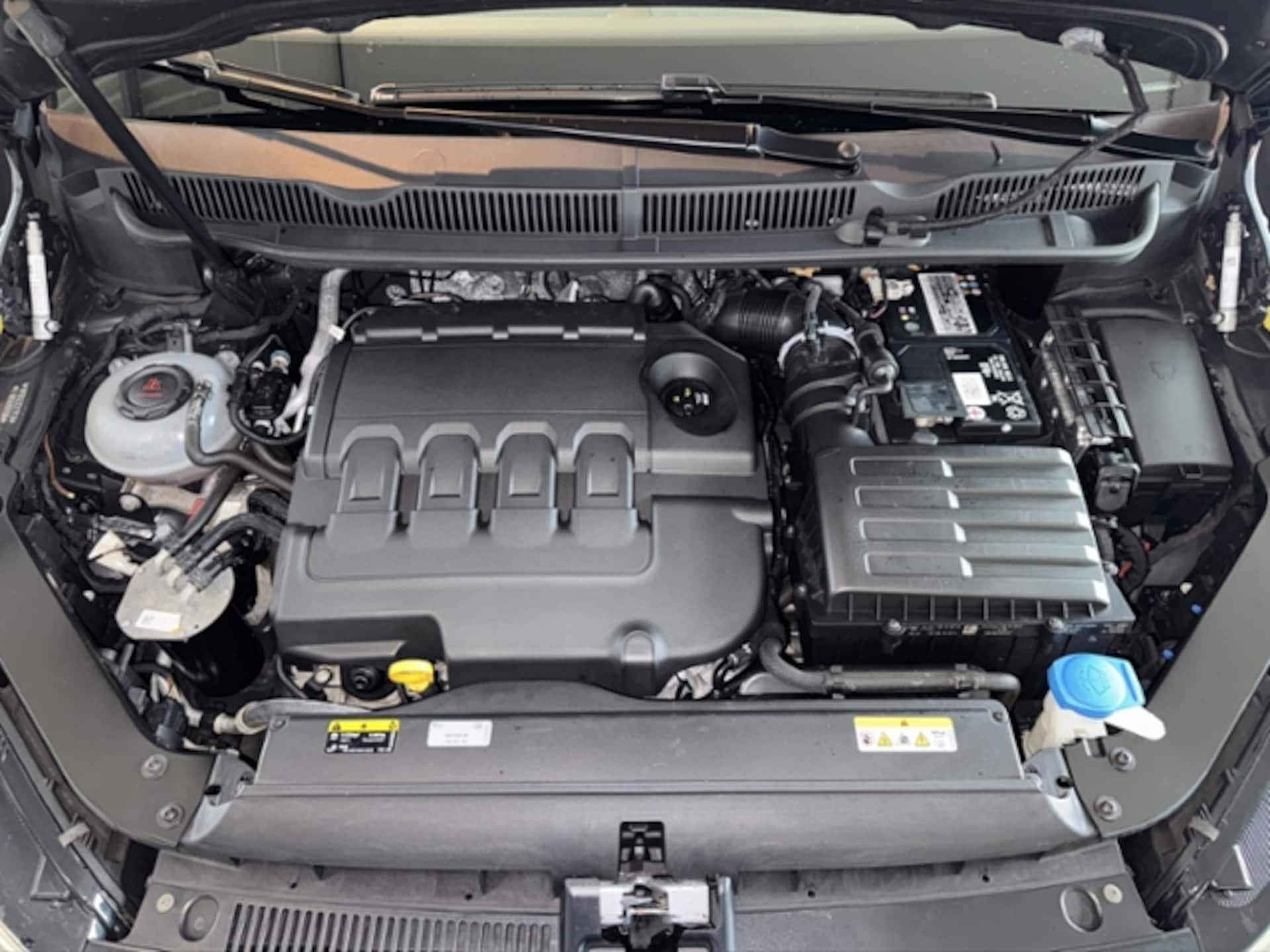 Volkswagen Touran United