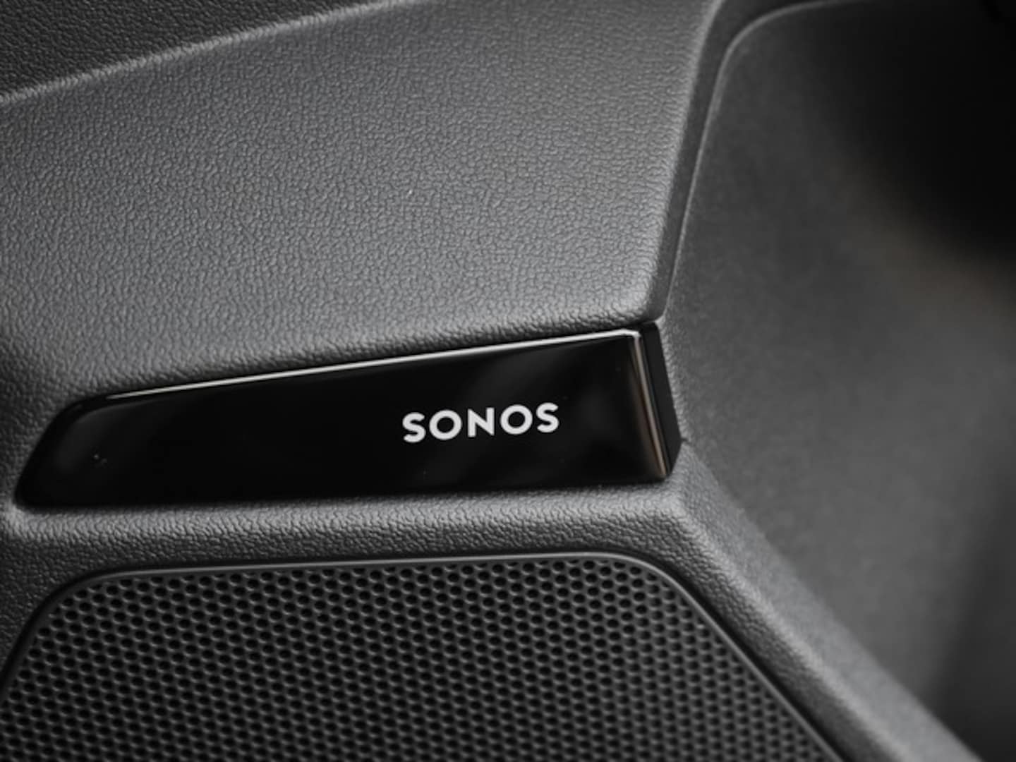 Bild über Audi RS 3 Sportback TFSI quattro 294 kW S tronic - für weitere Informationen kontaktieren Sie den Audi Partner