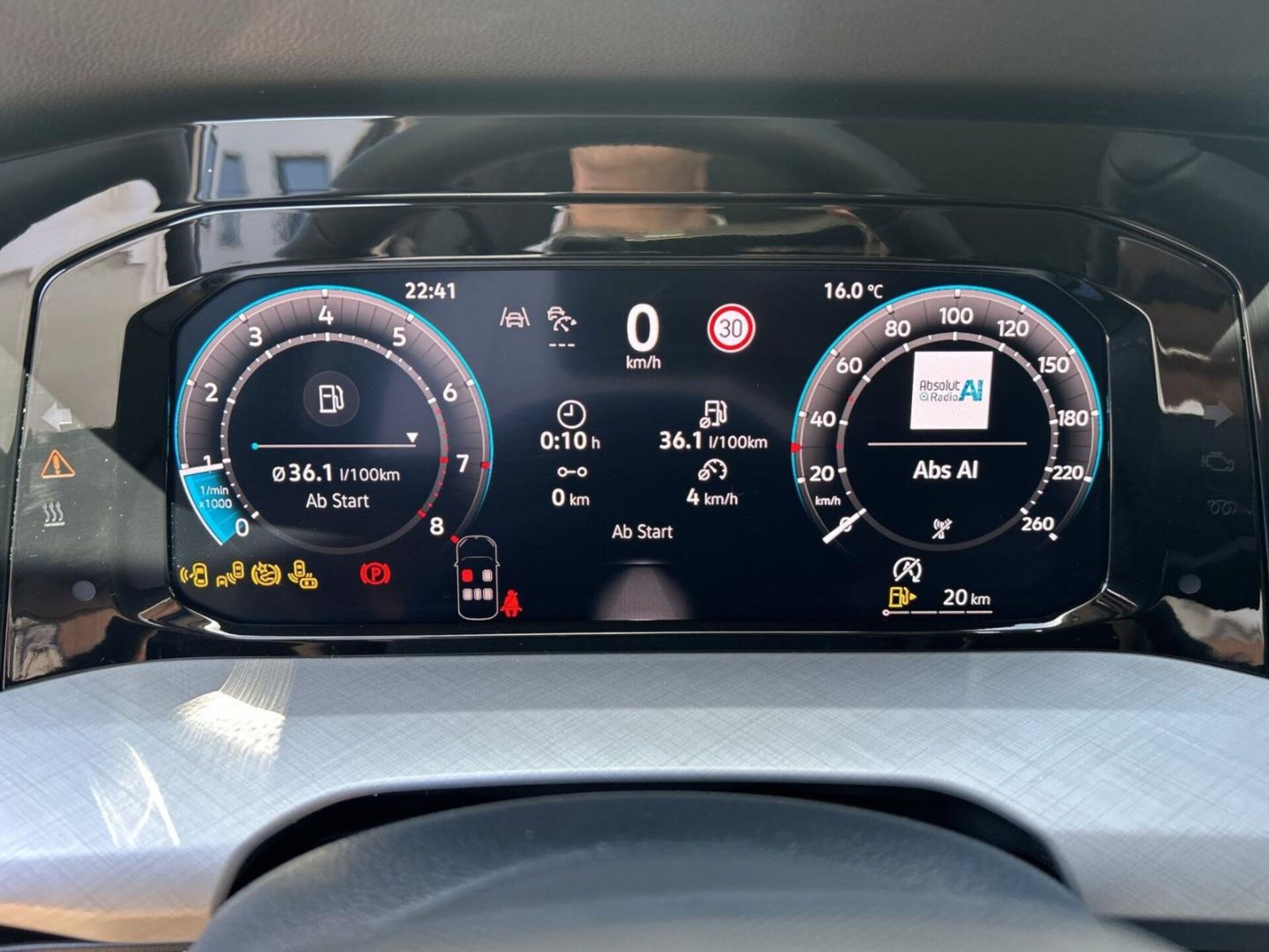 Volkswagen Golf Life