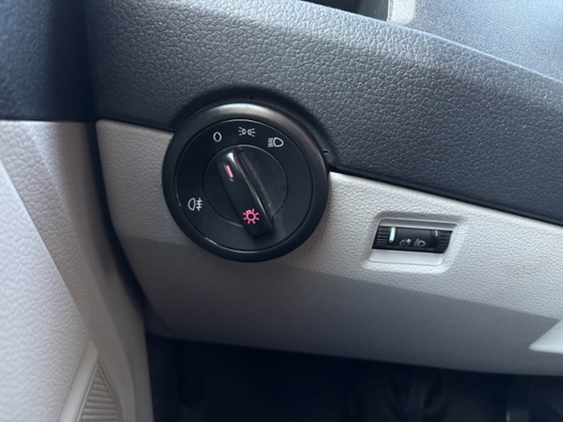 Volkswagen T6 Transporter Kasten langer Radstand