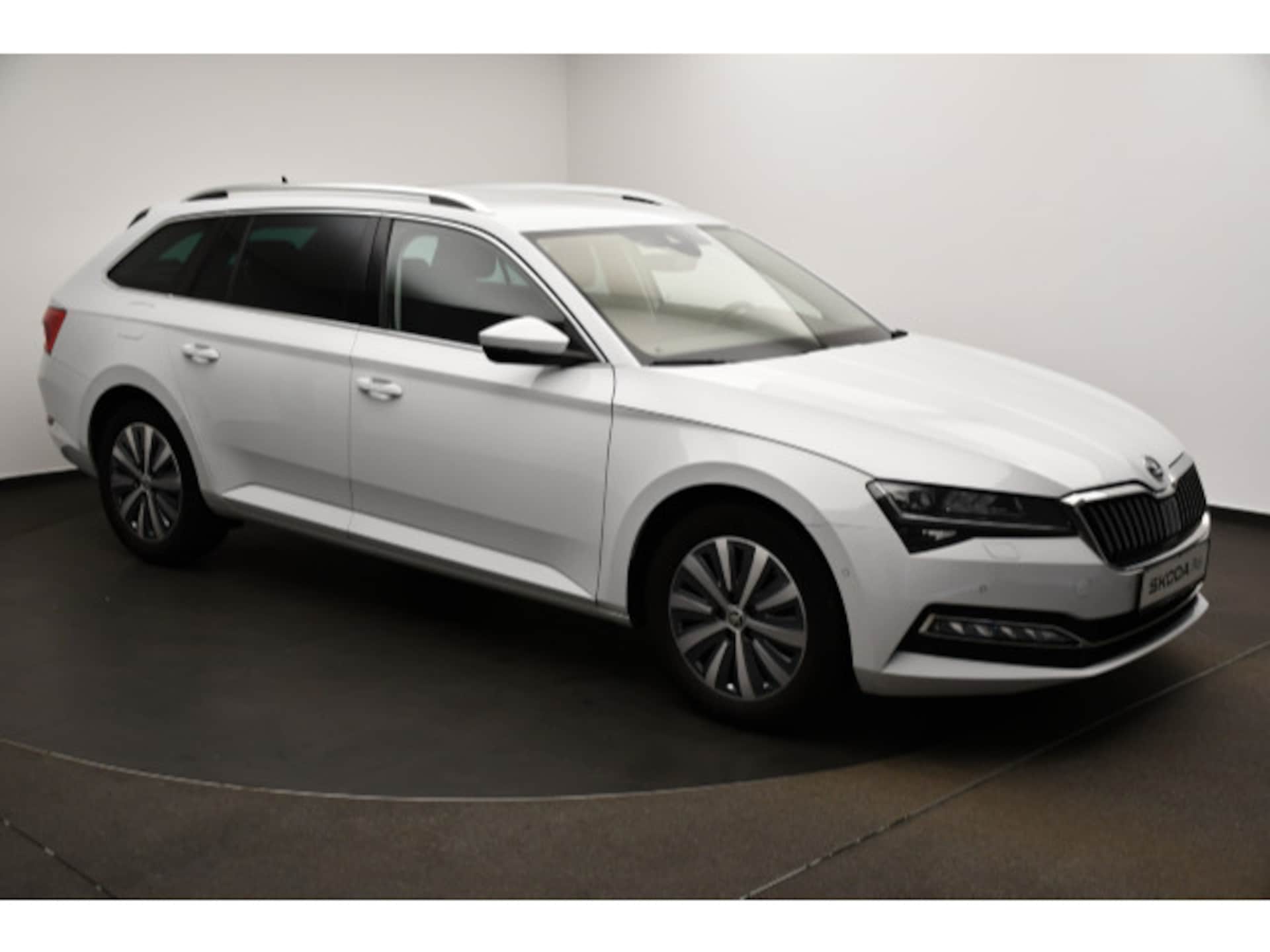 Skoda Superb Combi Style