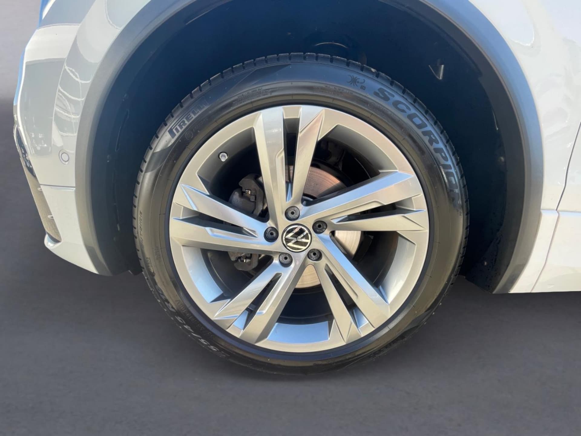 Volkswagen Tiguan Allspace R-Line