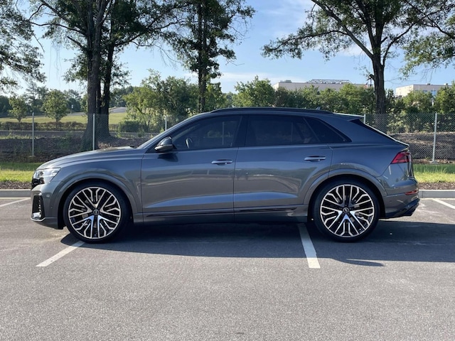 2024 Audi SQ8