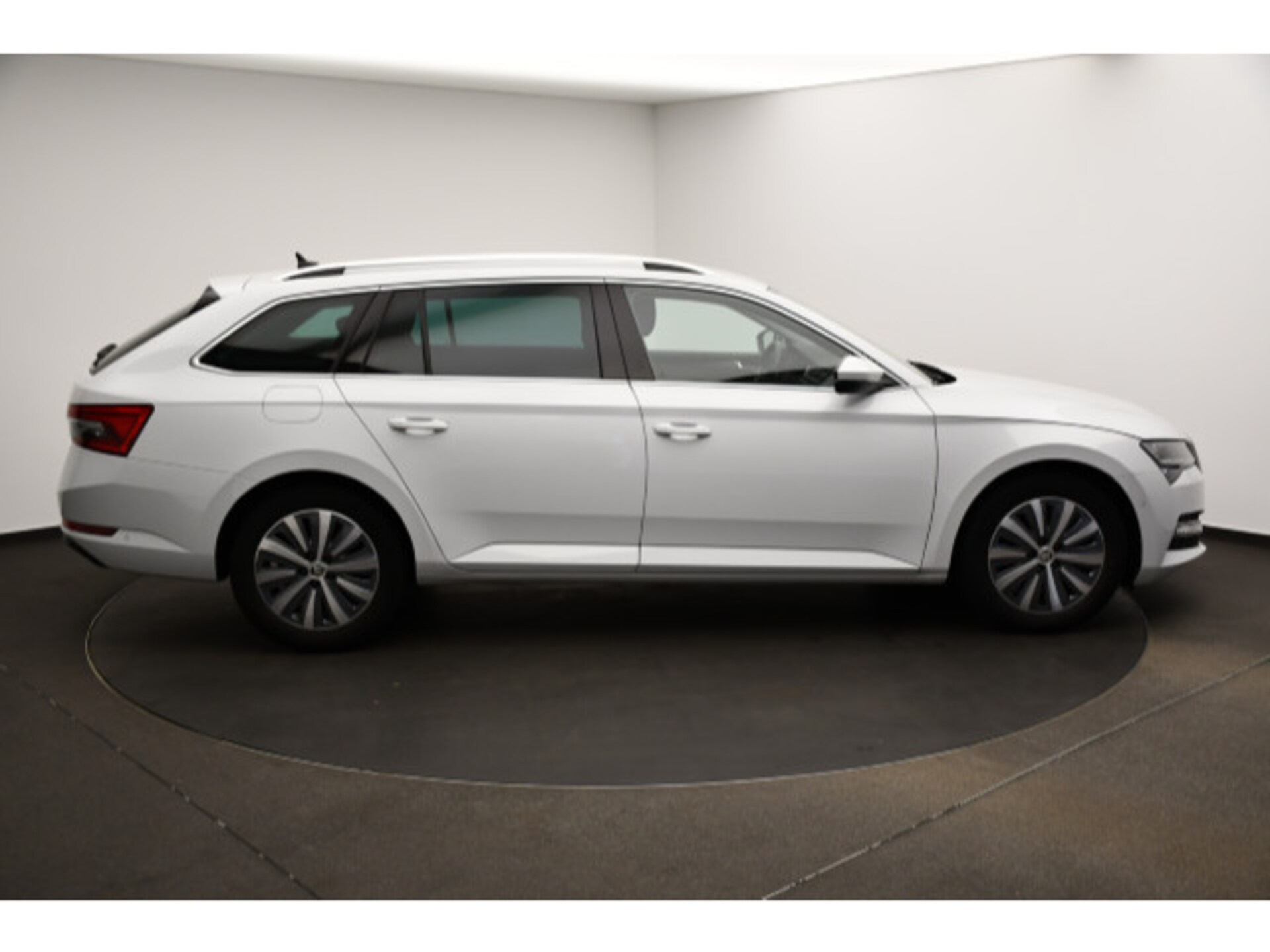 Skoda Superb Combi Style