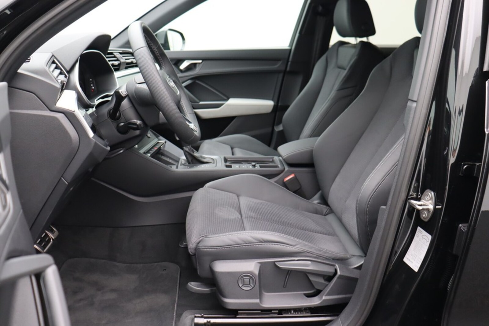 Audi Q3 – Bild 9