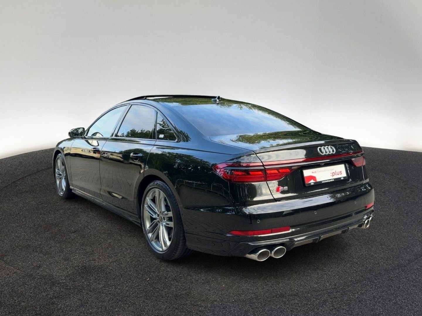 Bild über Audi S8 TFSI quattro tiptronic - für weitere Informationen kontaktieren Sie den Audi Partner
