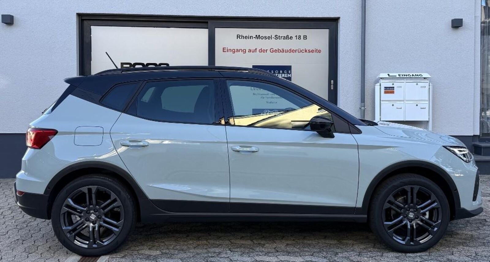 SEAT Arona – Bild 3