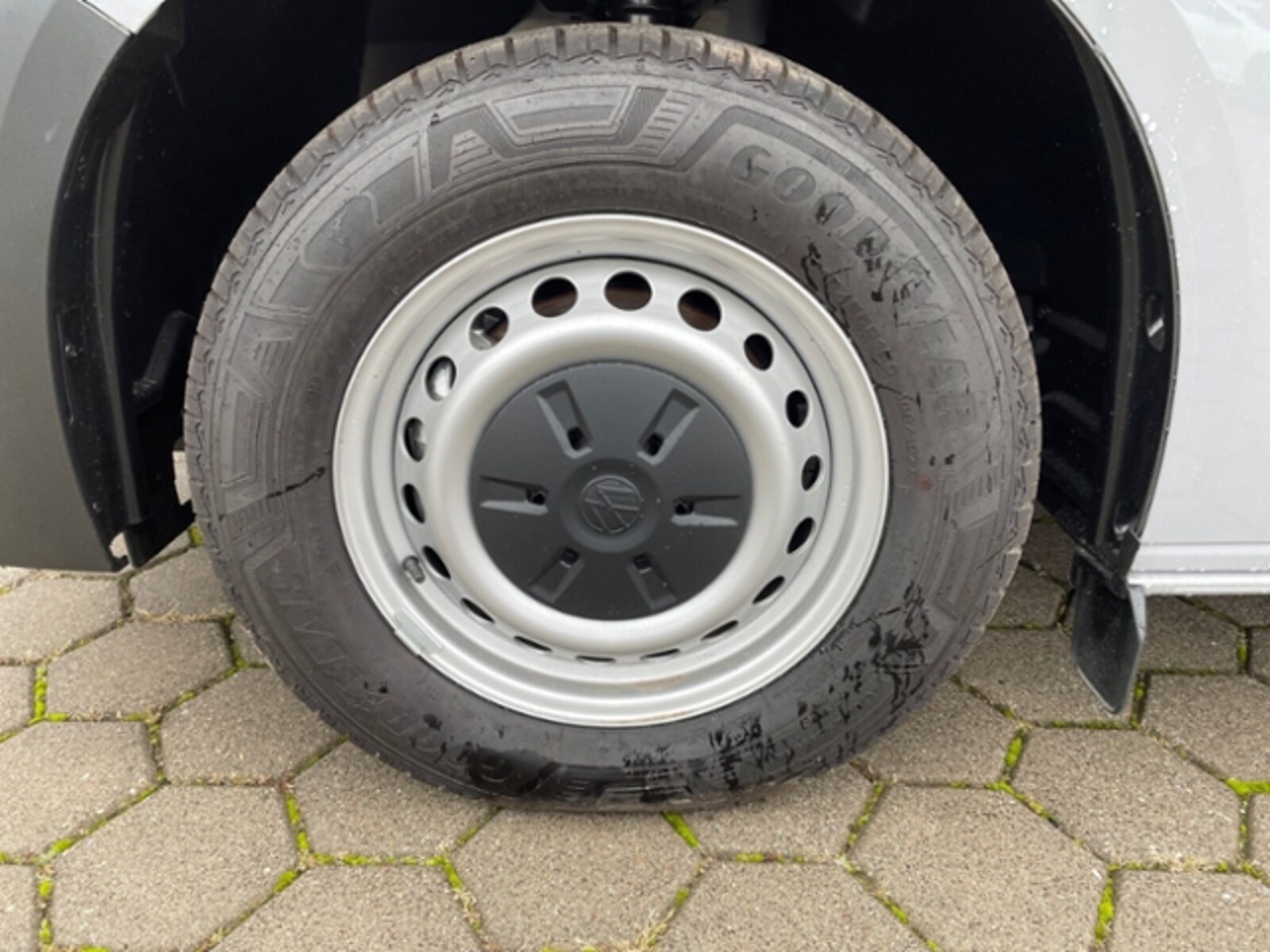 Volkswagen Transporter Kasten langer Radstand – Bild 18