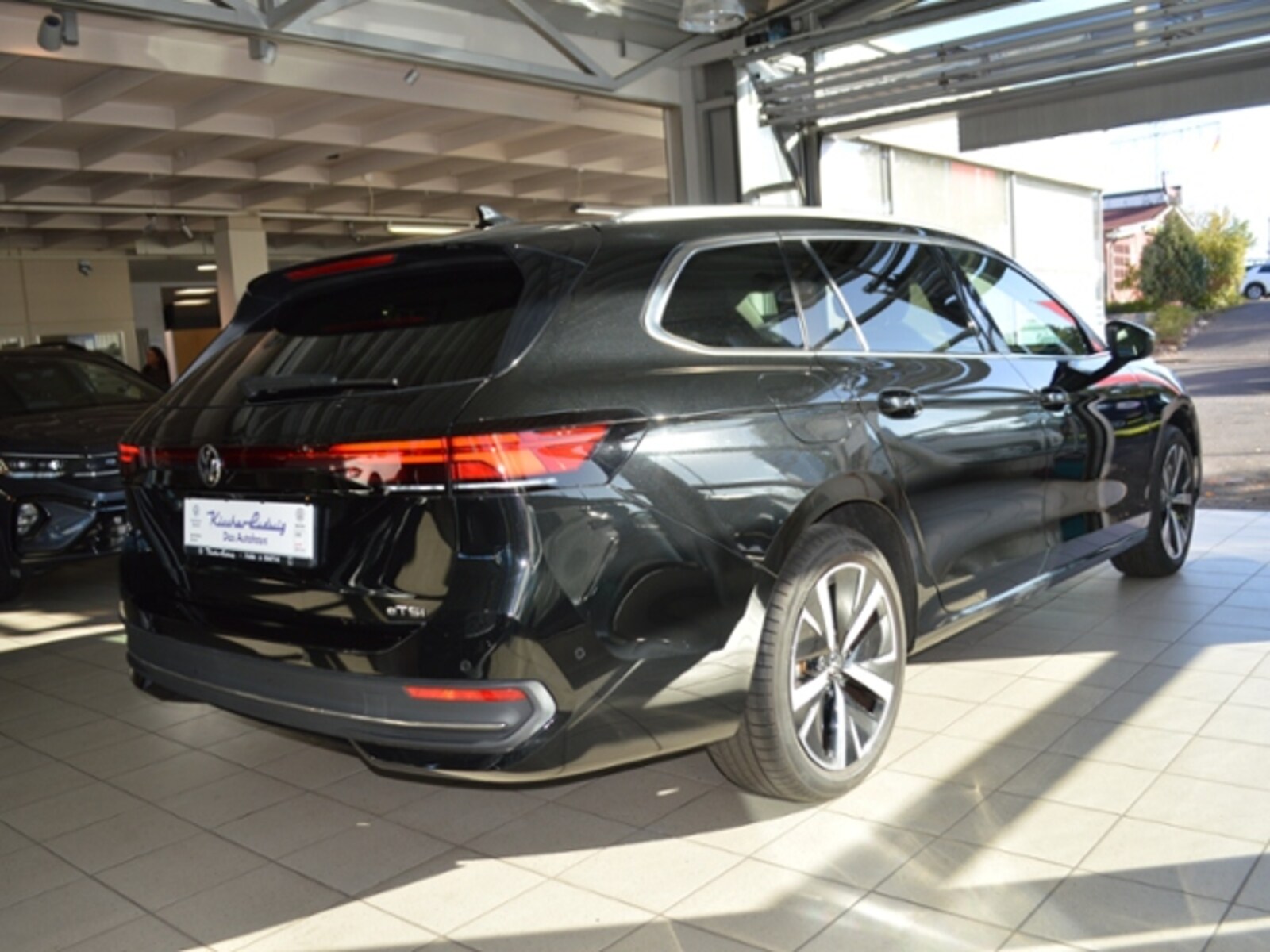 Volkswagen Passat – Bild 11