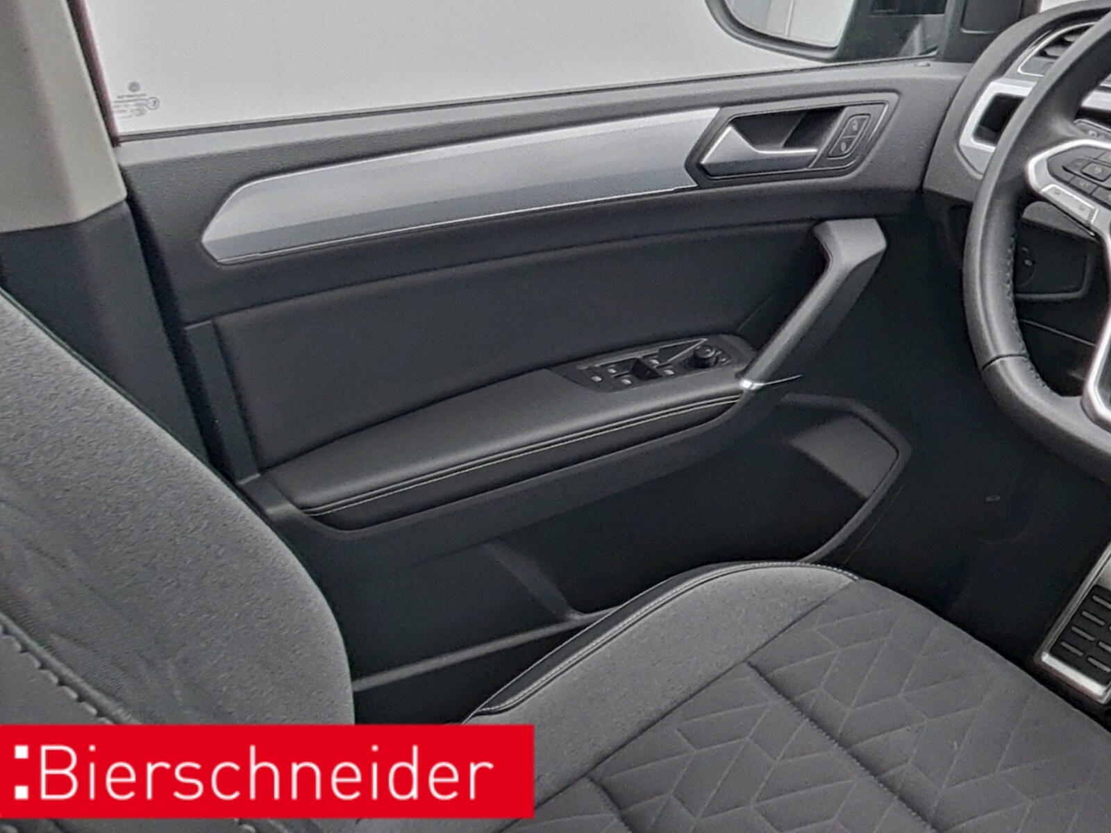 Volkswagen Touran – Bild 12