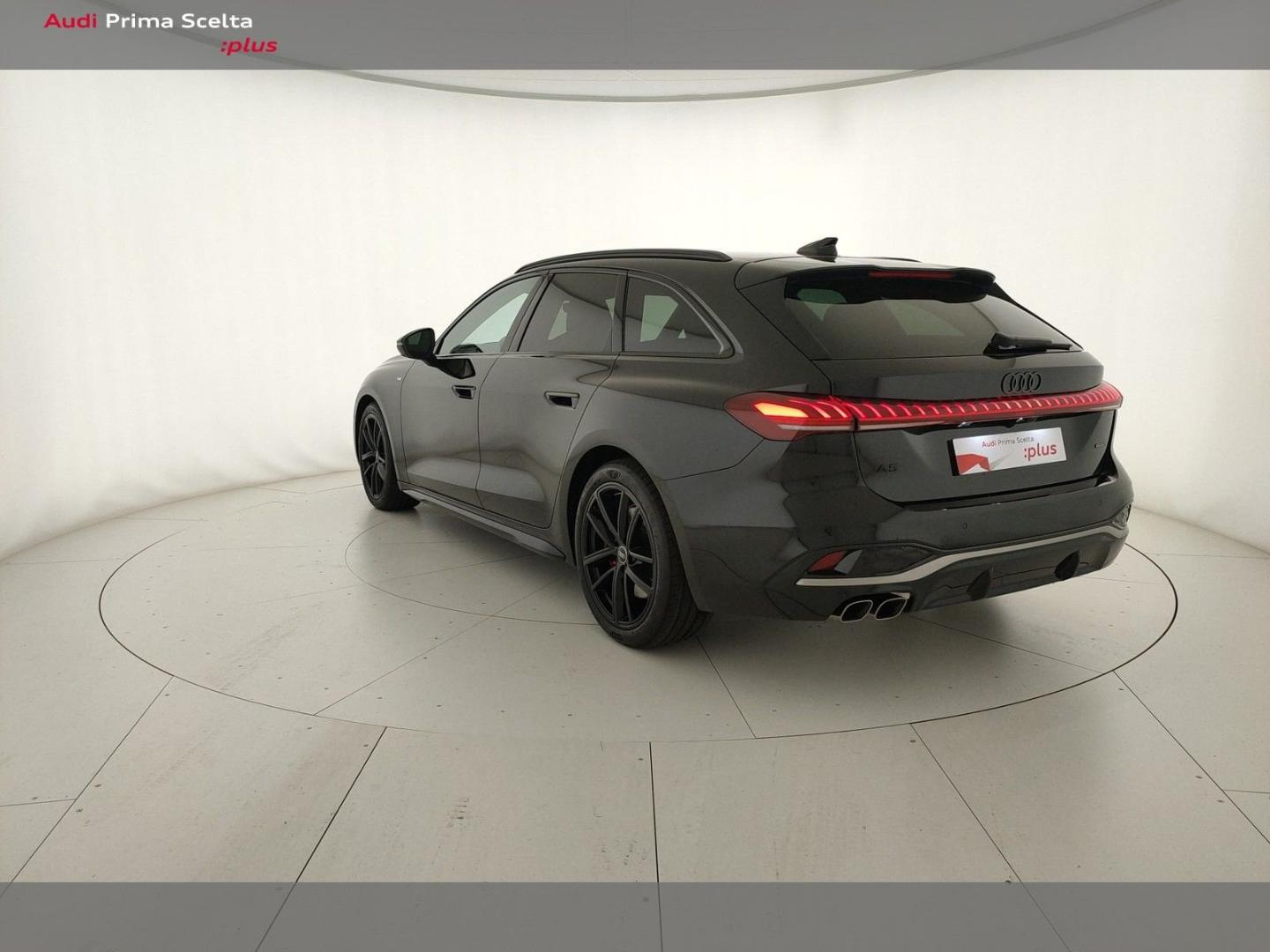 Immagine di Audi A5 Avant S line edition TDI quattro 150 kWS tronic - Vista: for more details contact your dealer
