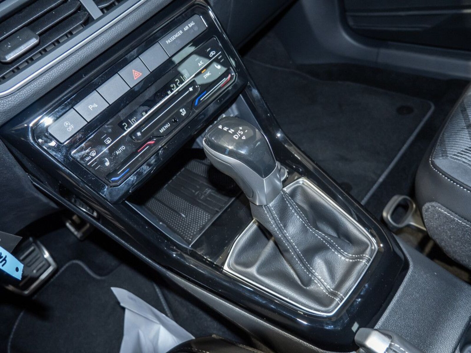 Volkswagen T-Cross – Bild 10