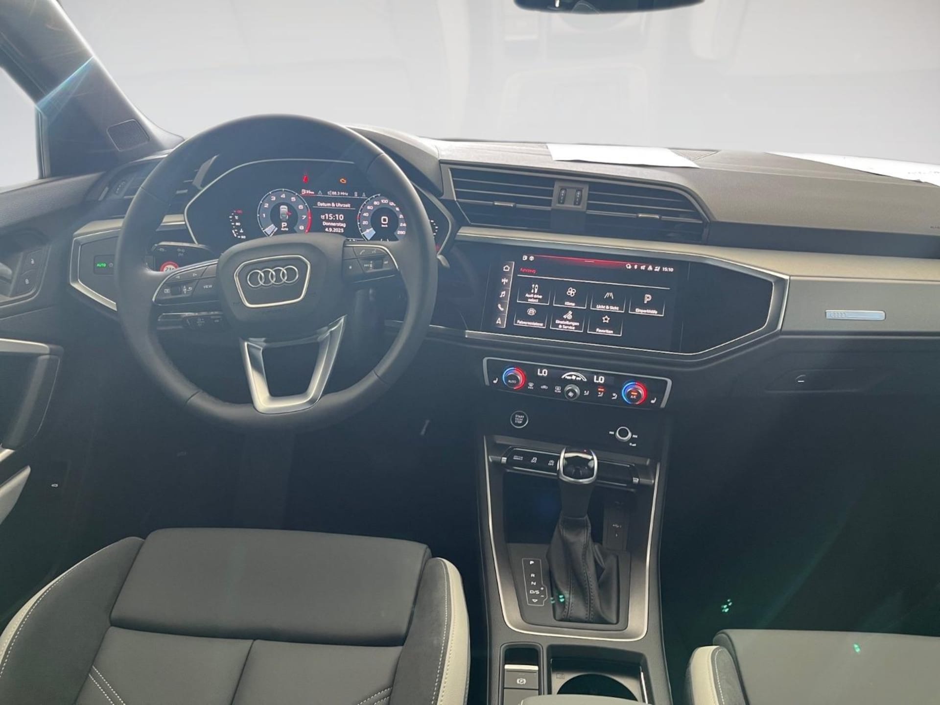 Audi Q3 Sportback S line