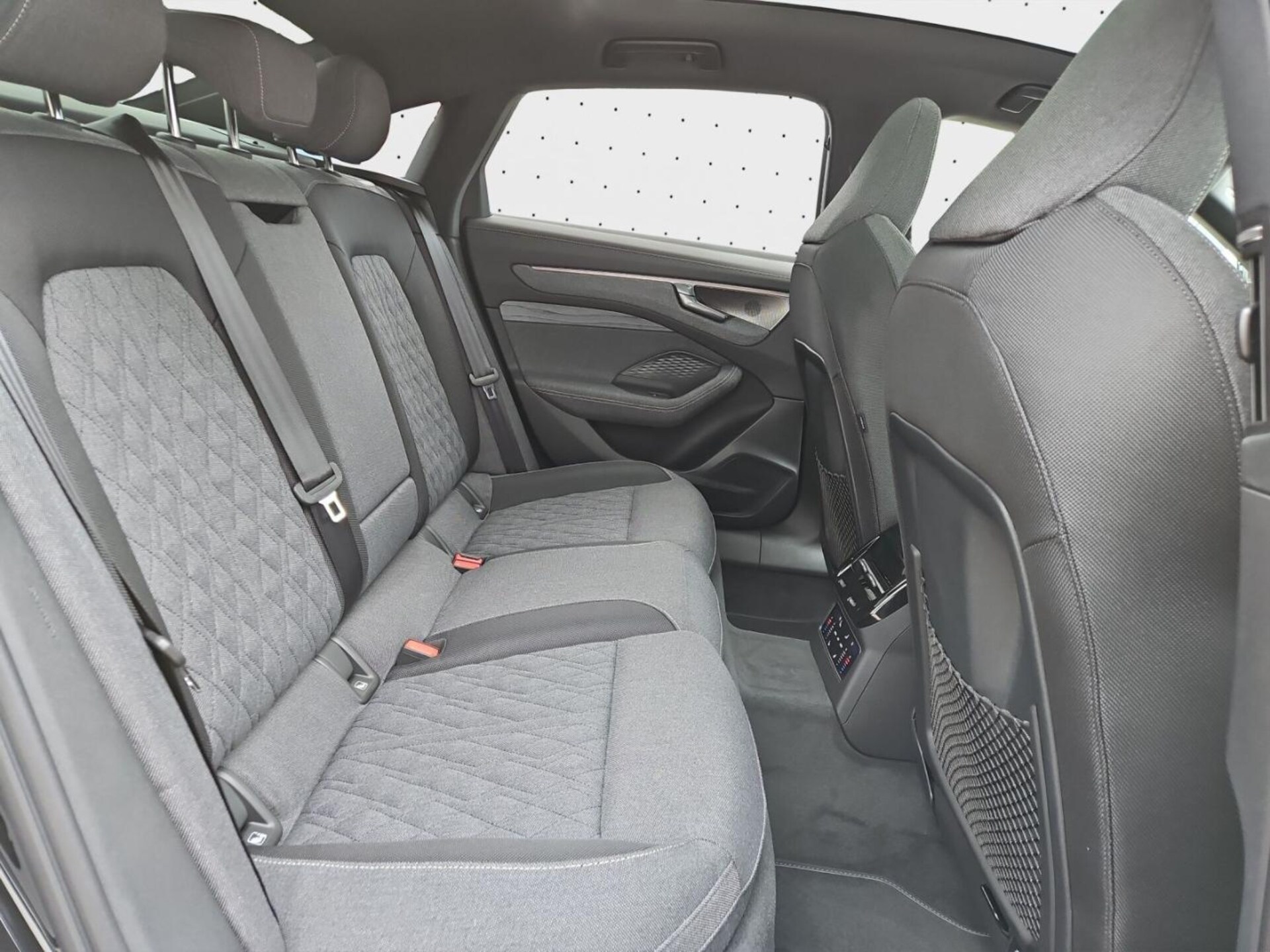 Audi A6 Limousine e-hybrid edition one