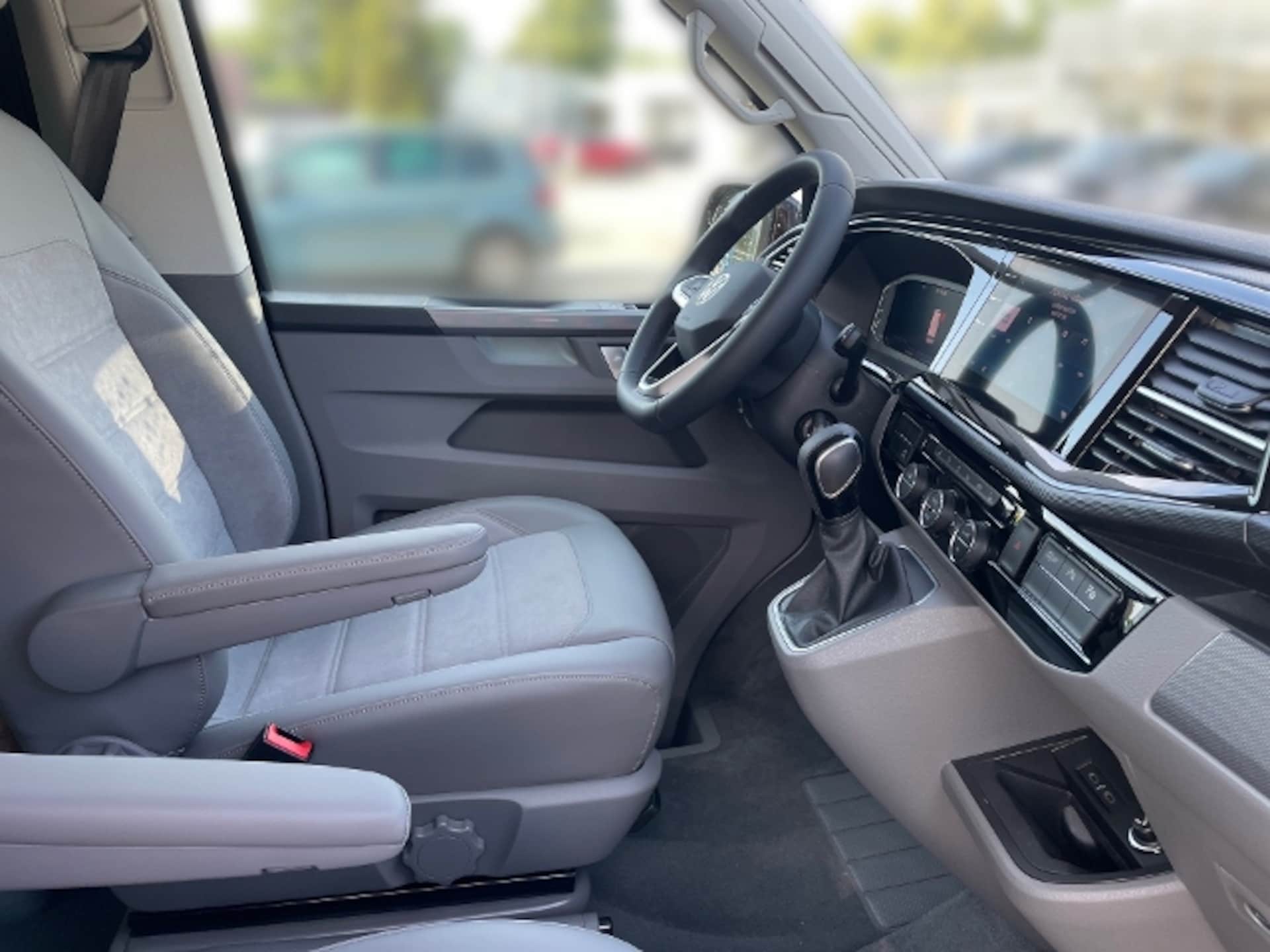 Volkswagen T6.1 California Ocean