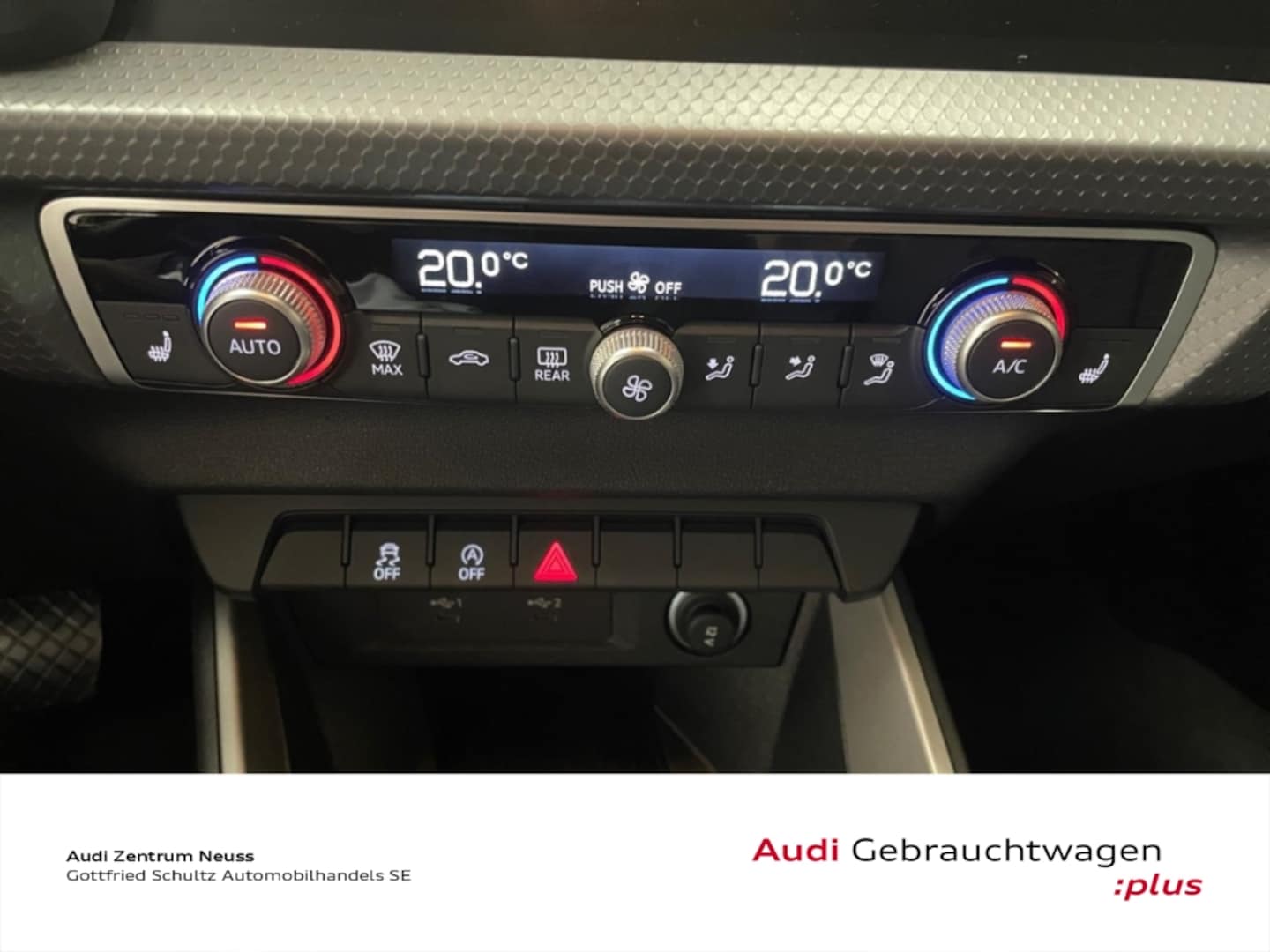 Bild über Audi A1 Sportback S line 25 TFSI S tronic - für weitere Informationen kontaktieren Sie den Audi Partner