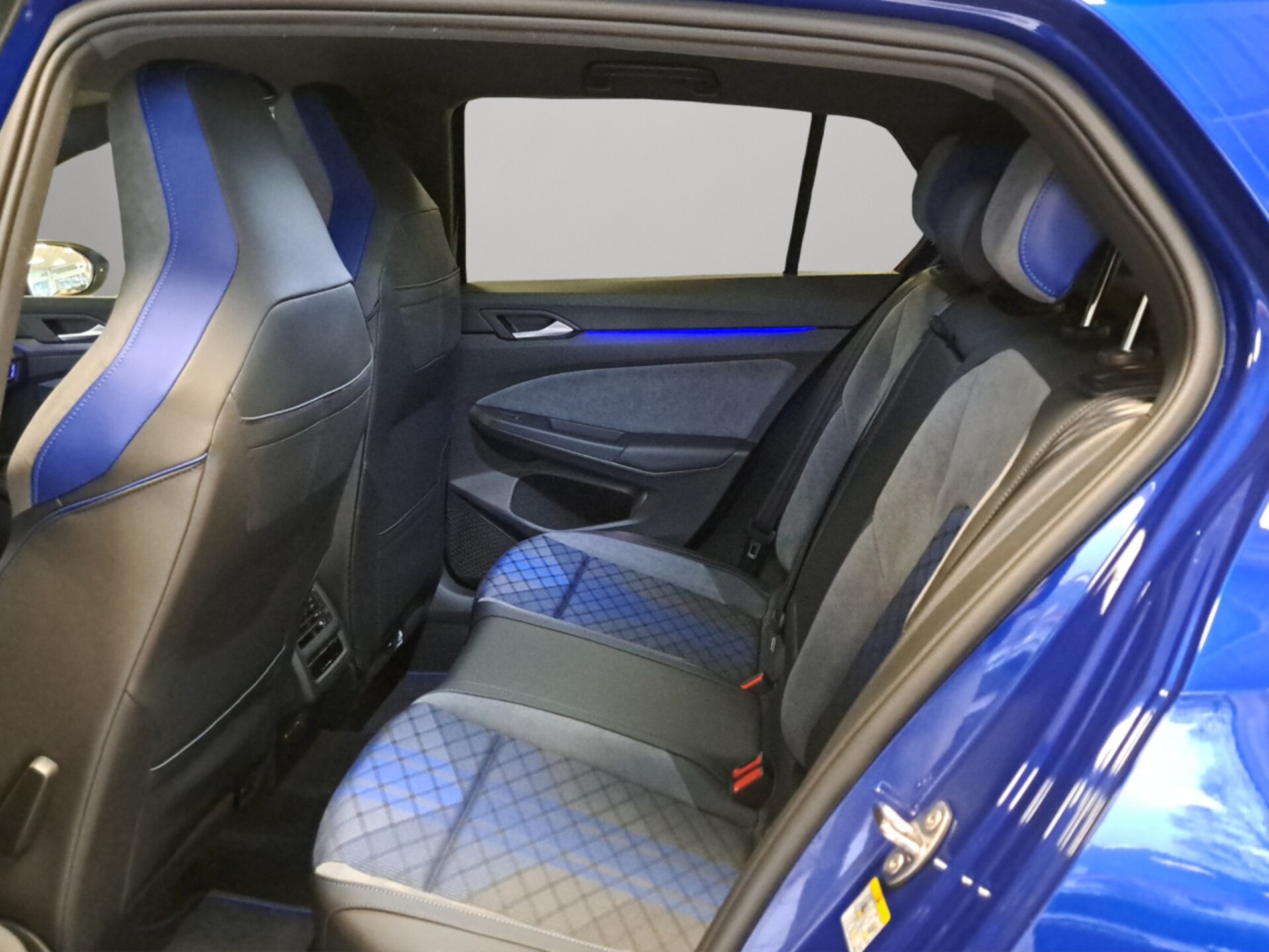 Volkswagen Golf R