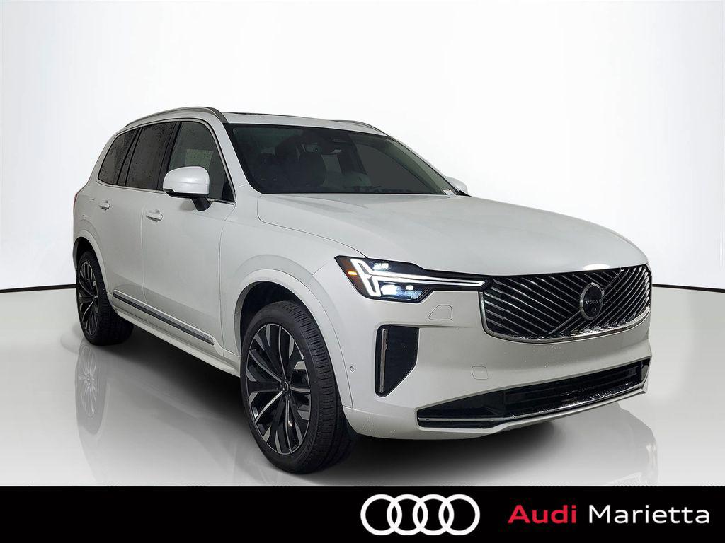 2025 Volvo XC90 B6 Plus Bright 7-Seater 4WD's photo