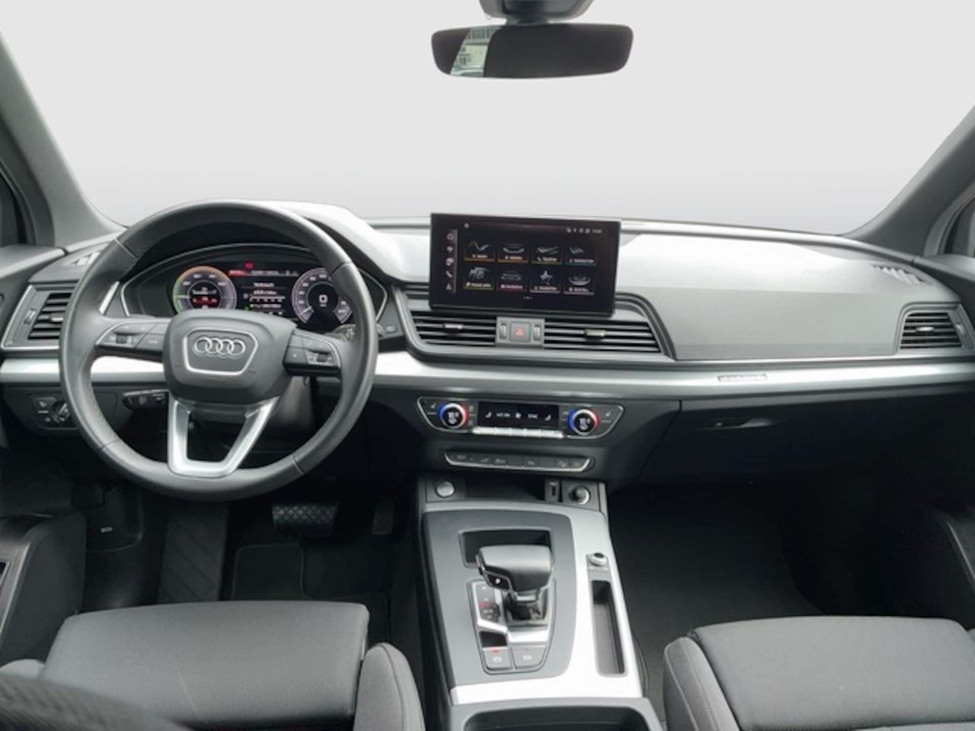 Audi Q5 TFSI e S line