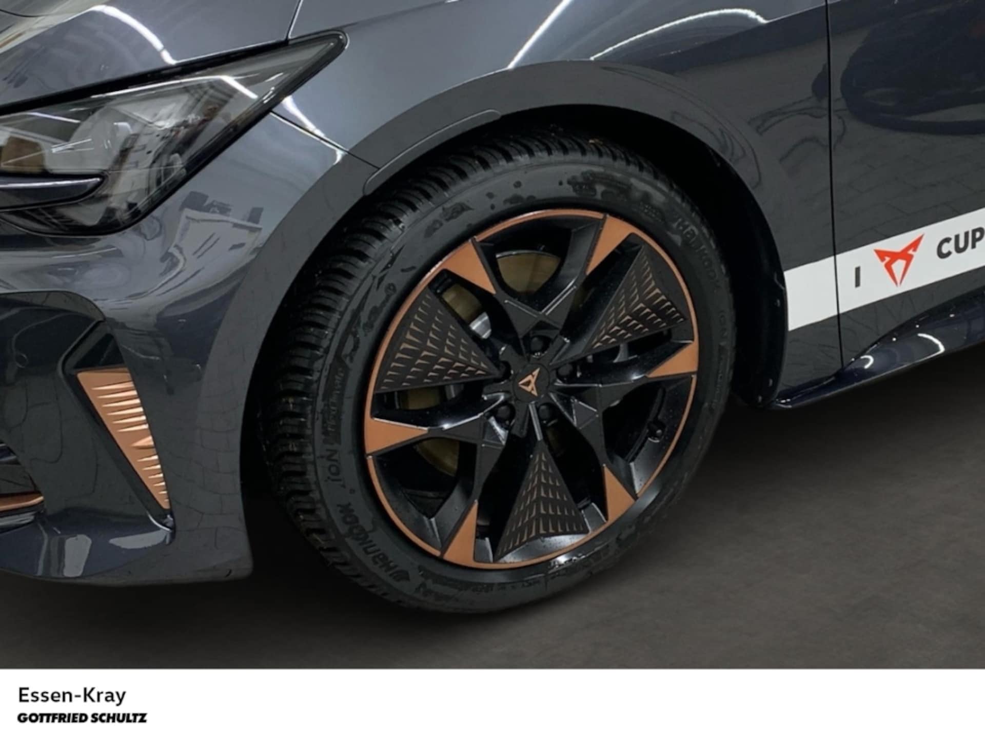 CUPRA Born