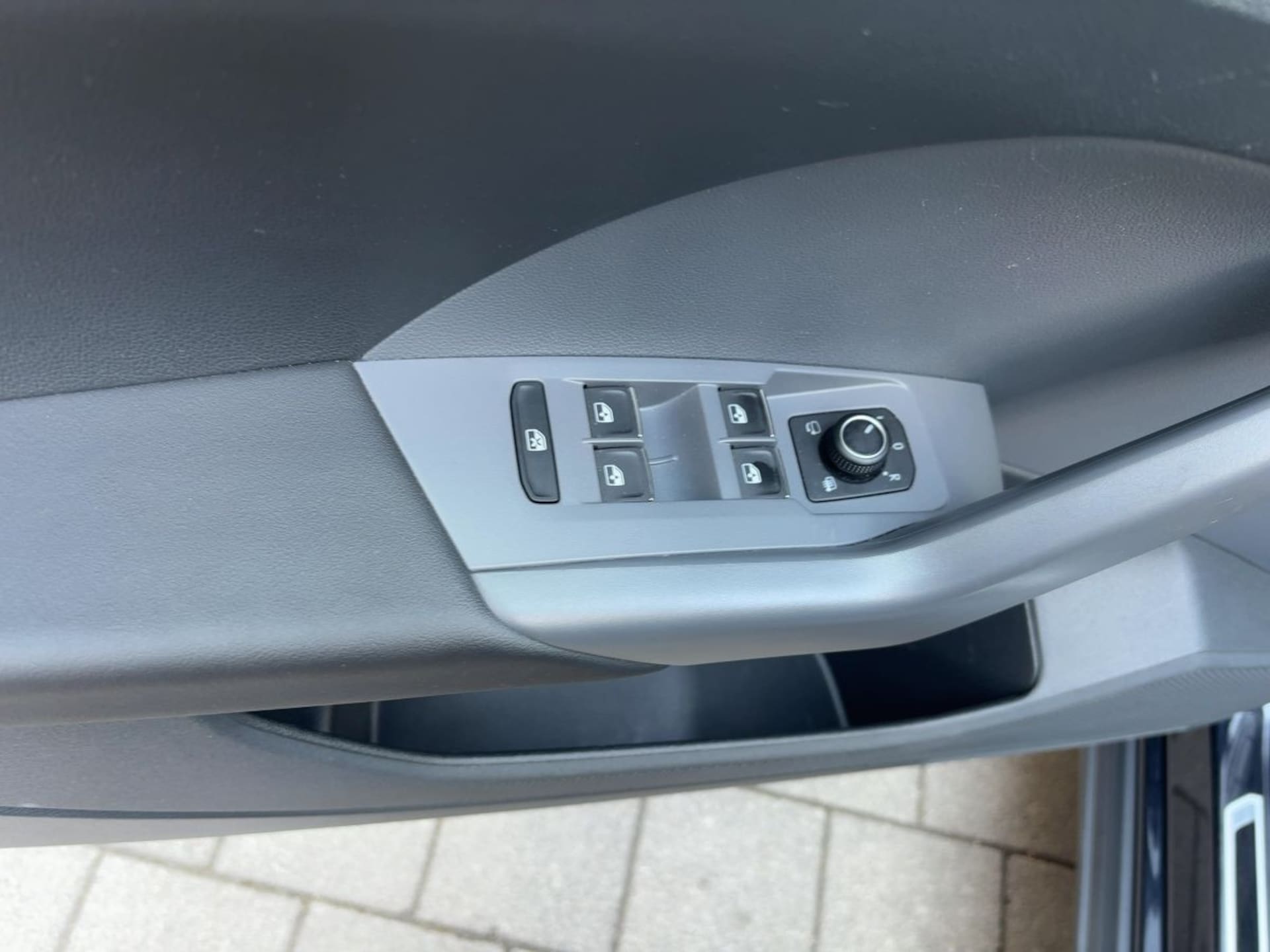Volkswagen T-Cross United