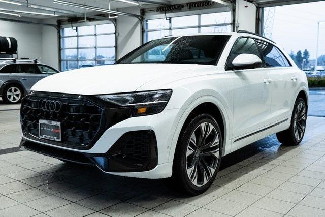 2025 Audi Q8