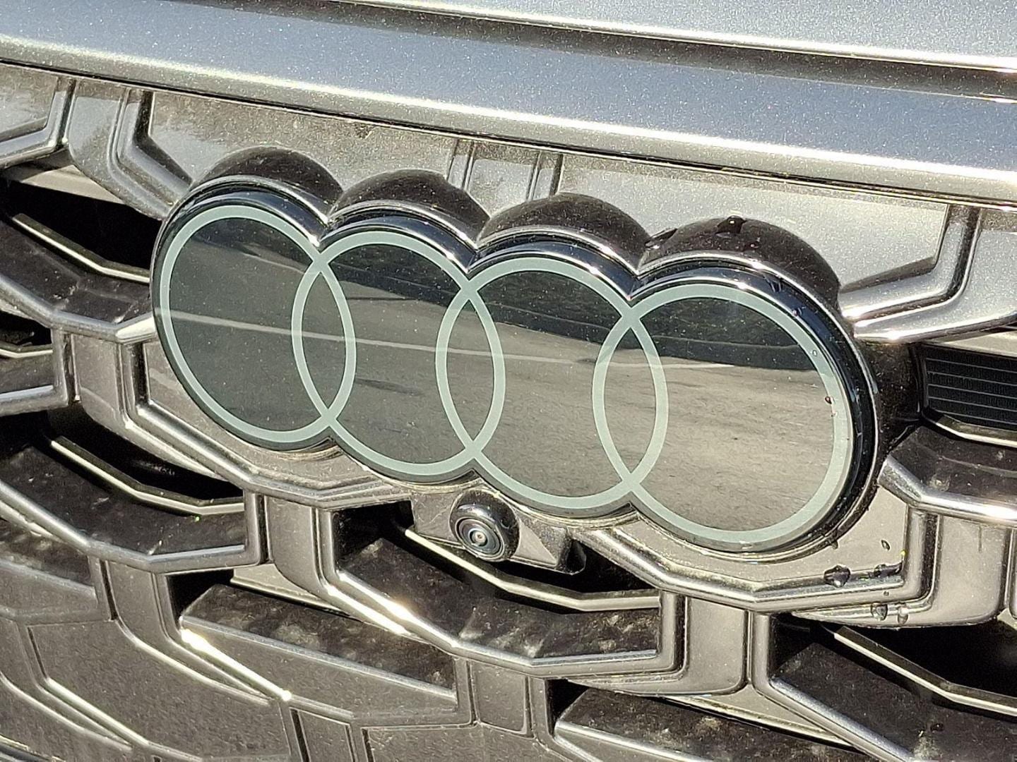 2026 Audi Q3 Base - Photo 23