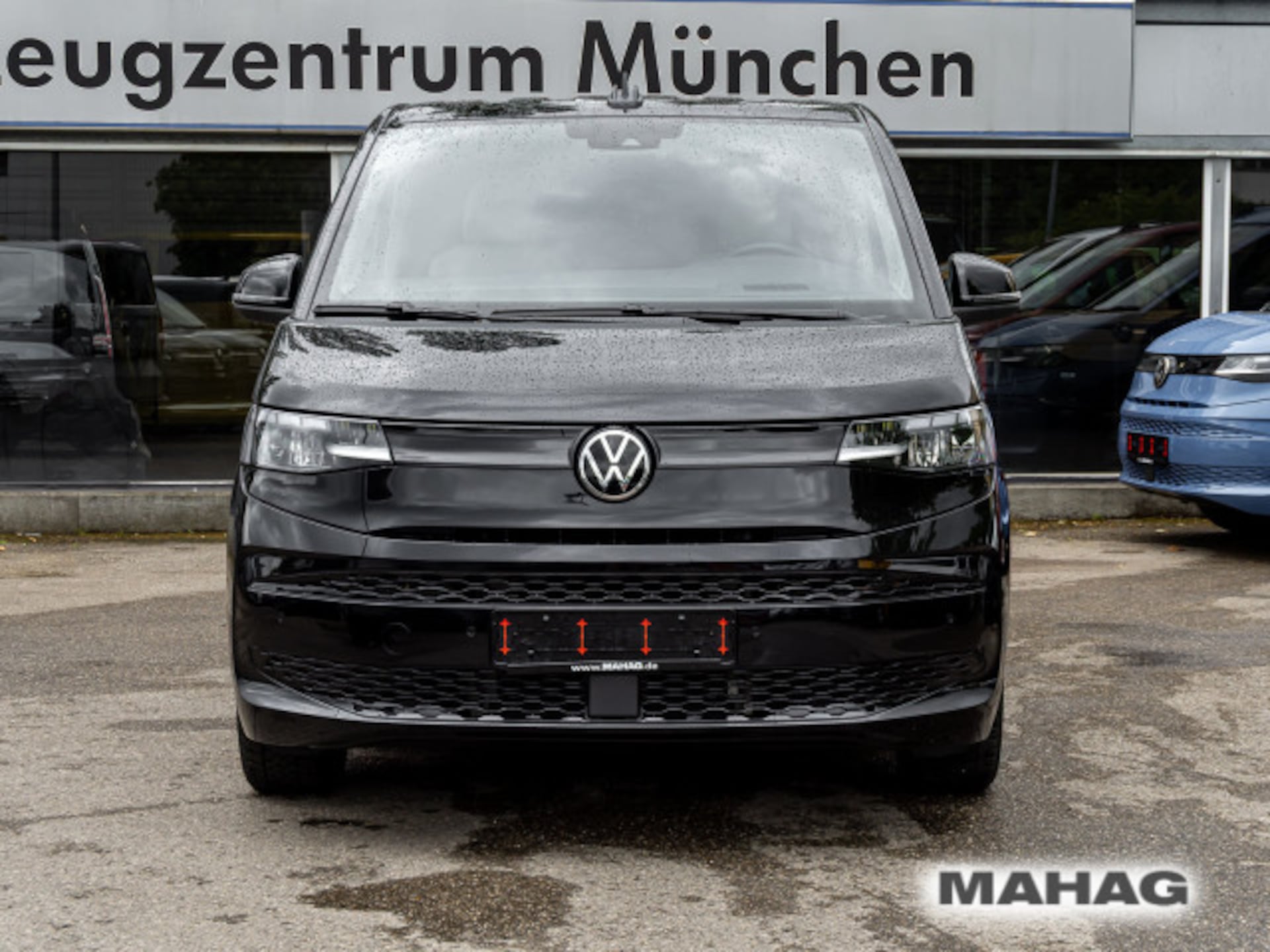 Volkswagen Multivan Basis-Modell